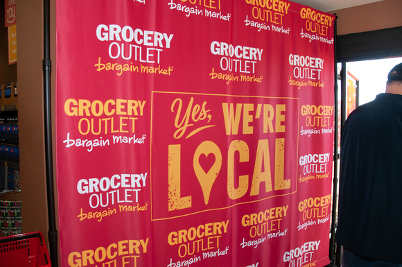 Grocery Outlet Opening